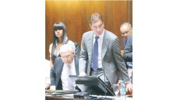 Diego Santilli, vicejefe de Gobierno, condujo ayer la sesión especial y debutó como presidente de la Legislatura porteña.