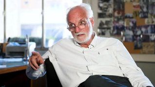 Juan Carlos de Pablo dijo que los argentinos deben usar dólares blancos.