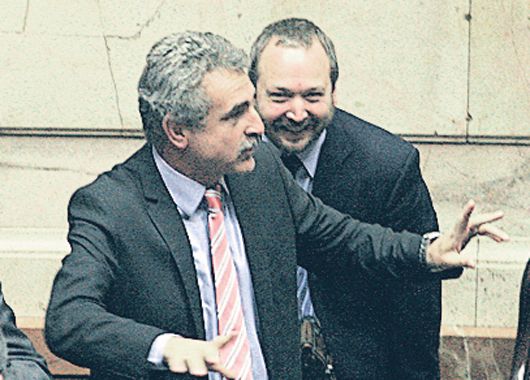 Agustín Rossi no logró sumar los 129 diputados del quórum, aunque Martín Sabbatella lo acompañó.