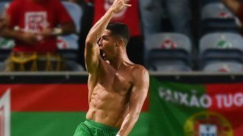 Cristiano Ronaldo lleva convertidos 110 goles en la selección de Portugal.