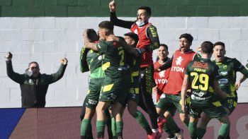 Defensa y Justicia le ganó a Gimnasia en la Liga Profesional.