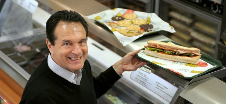 Con mucho esmero y buenas ideas, logró ganar millones y derrotar a las cadenas de comidas rápidas más importantes del mundo. Con mucho esmero y buenas ideas, logró ganar millones y derrotar a las cadenas de comidas rápidas más importantes del mundo.