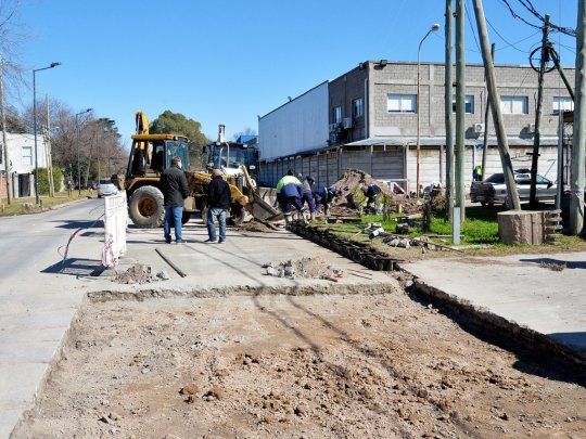 Zamora supervisó obras de inversión en Tigre.