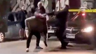 Increíble pelea entre taxistas terminó de la peor manera en Palermo