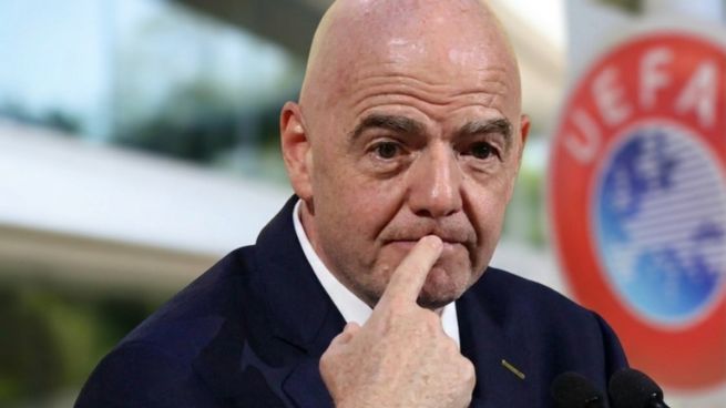 Infantino debió dar marcha atrás con el proyecto que buscaba crear la FIFA Forward Enterprise.
