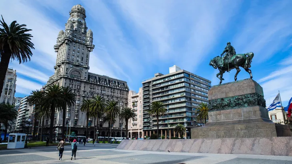 Uruguay has the highest GDP per capita in the region, according to ECLAC