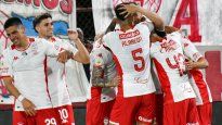 Huracán le ganó a Independiente y sigue a pleno.