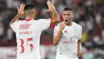 huracan no pudo saltar a la punta tras su empate con colon