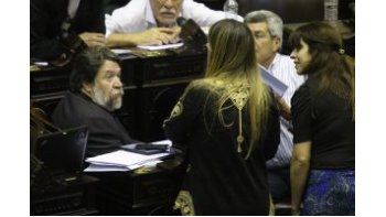 La oposición intentó convencerme para no bajar al recinto
