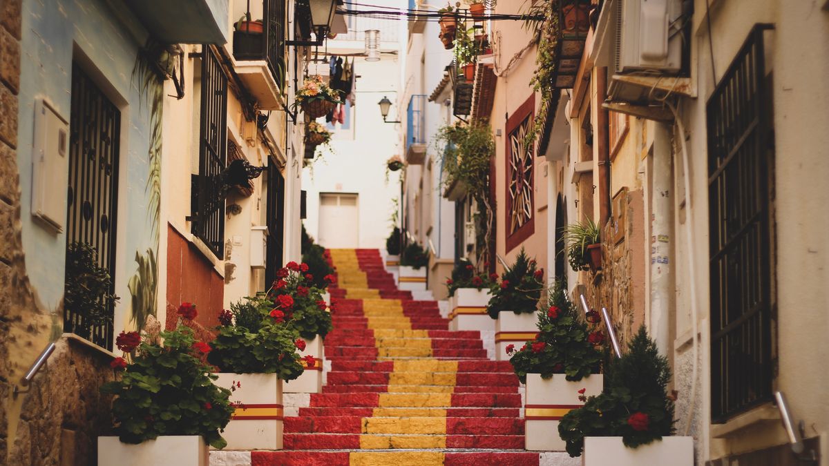 Cost of living: ranking of the 10 most expensive and cheapest cities in the world to live in