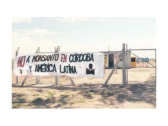 La embestida de los ambientalistas contra el Grupo Monsanto en Villa María terminó ahuyentando el desembarco de la suiza Syngenta.