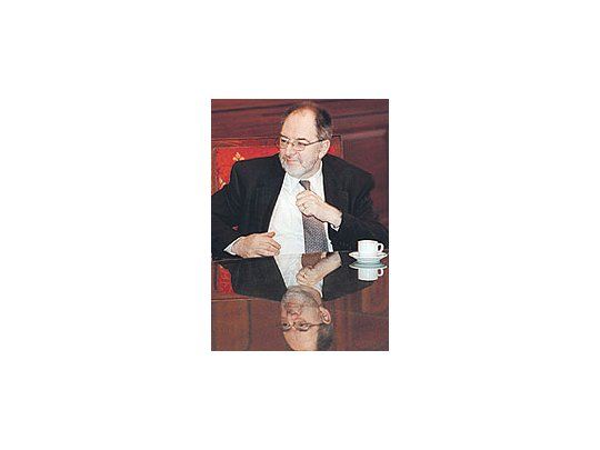 Claudio Loser, desde Washington, planteó su preocupación por la economía argentina y alertó sobre las complicaciones que tendría el país si no se acuerda con el Club de París.