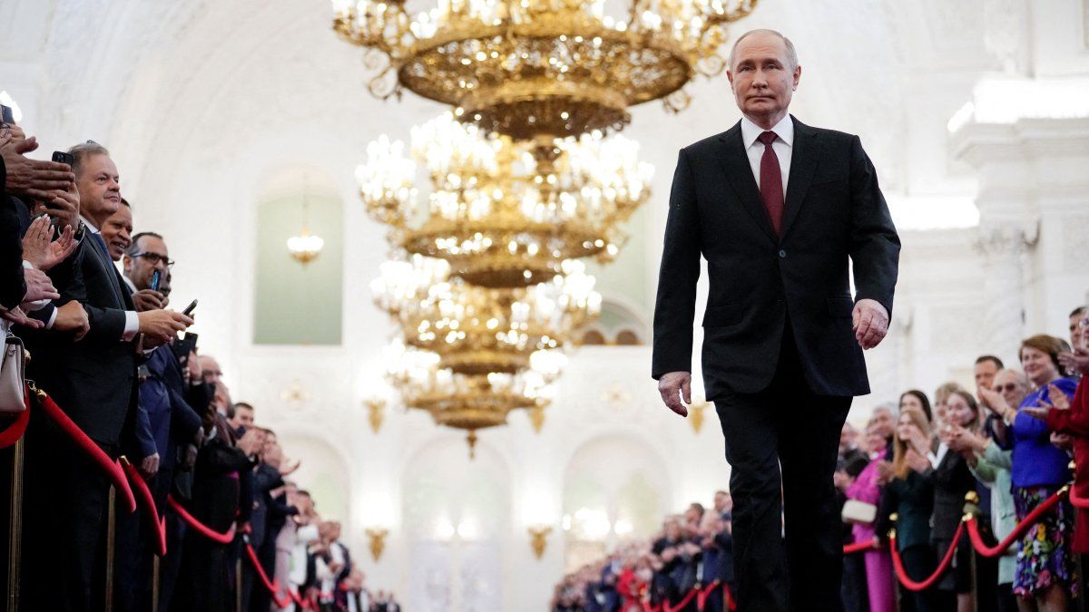 Russia accuses NATO of raising tensions and inciting Ukraine to continue the war