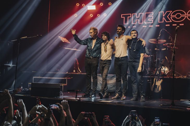 After an hour and a half of the show, The Kooks said goodbye to their people. After an hour and a half of the show, The Kooks said goodbye to their people.