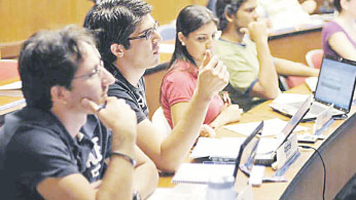 Finance: UCEMA proposes a master’s degree with applied and practical content