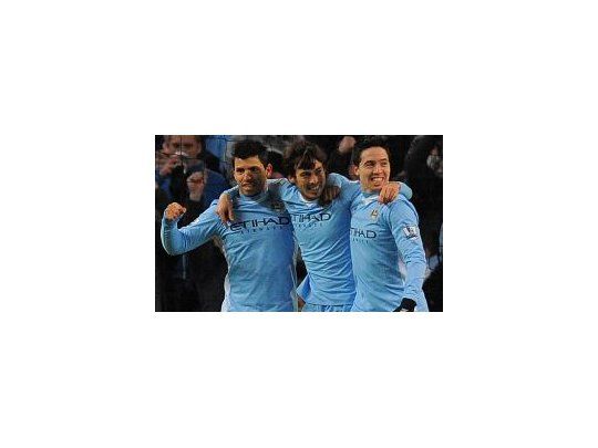 Goleador implacable. Agüero lleva 13 goles en 17 fechas y se encuentra a dos del máximo artillero, Robin Van Persie, de Arsenal.