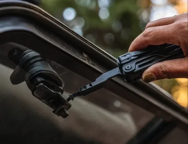 El producto apunta a facilitar las tareas domésticas o los arreglos de emergencia. El producto apunta a facilitar las tareas domésticas o los arreglos de emergencia.