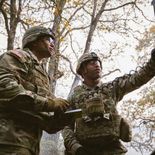 EEUU analiza otro avance con operaciones militares en Medio Oriente, luego de la intervención en Venezuela que derivó en la detención de Nicolás Maduro. EEUU analiza otro avance con operaciones militares en Medio Oriente, luego de la intervención en Venezuela que derivó en la detención de Nicolás Maduro.