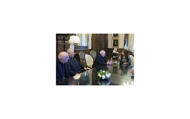 La Presidente se reunió con la cúpula de la Iglesia
