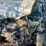 Así quedó uno de los vehículos involucrados en el choque Así quedó uno de los vehículos involucrados en el choque