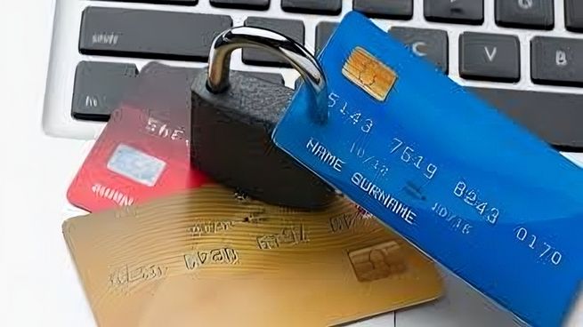 La oposición reclama por el secreto bancario, a pesar de los ajustes que realizó el gobierno.