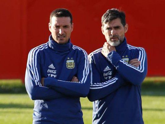 Roberto Ayala habló sobre la prohibición de las ligas europeas a ceder jugadores para las Eliminatorias Sudamericanas.