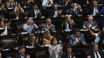 Por amplia mayoría, la oposición logró insistir con las dos leyes vetadas por Milei.