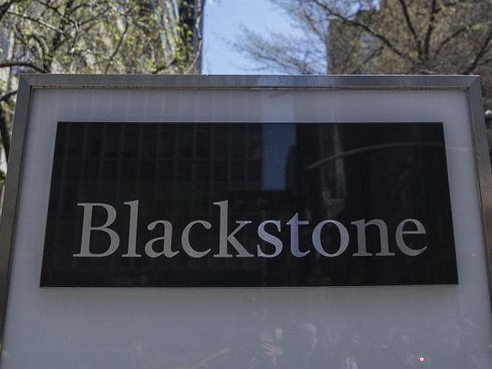 Blackstone, considerado un fondo buitre en algunos sectores, apuesta al aumento de precios de los alquileres en Estados Unidos.