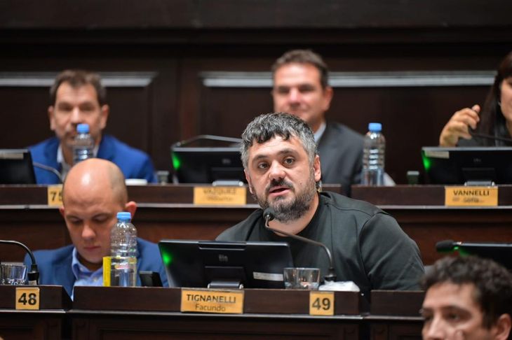 Facundo Tignanelli, presidente del bloque de Diputados de Fuerza Patria en la Legislatura bonaerense. Facundo Tignanelli, presidente del bloque de Diputados de Fuerza Patria en la Legislatura bonaerense.