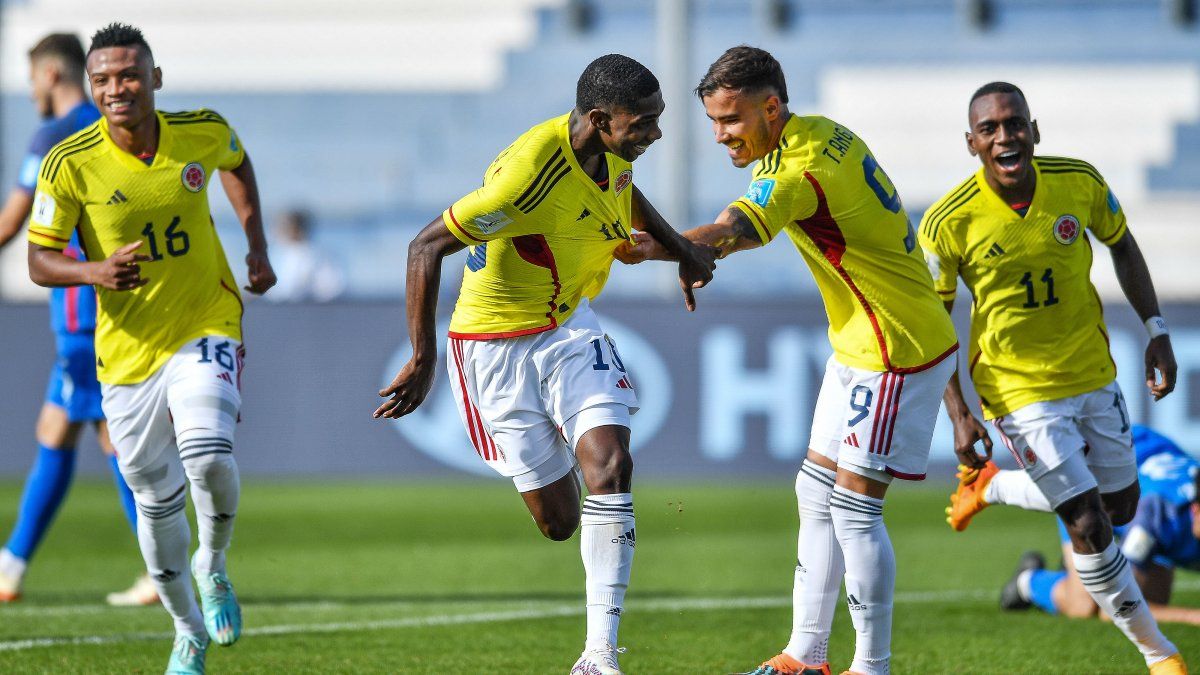 Colombia reached the quarterfinals of the Sub-20 World Cup with a devastating win