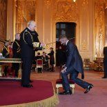 David Beckham fue nombrado caballero de Inglaterra. David Beckham fue nombrado caballero de Inglaterra.