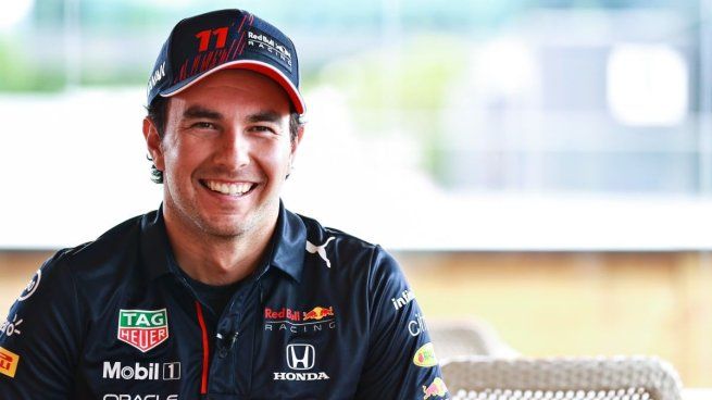 Seergio Checo Pérez, descansa y disfruta de su famailia en México pero en una entrevista con F1.com dijo: Ahora se dan cuenta de los dificil que era manejar ese auto