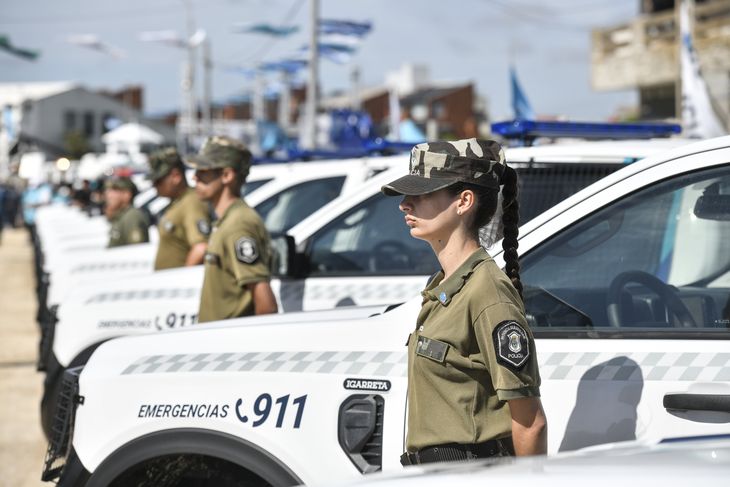 El Operativo Sol a Sol fue lanzado la semana pasada e incluye refuerzos en seguridad en los principales destinos bonaerenses. El Operativo Sol a Sol fue lanzado la semana pasada e incluye refuerzos en seguridad en los principales destinos bonaerenses.