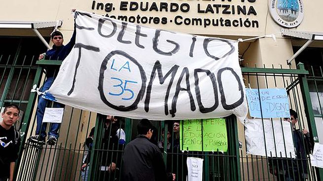 Son 8 los colegios tomados en Caba. 