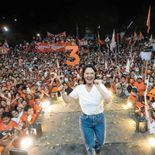 Mientras avanza el escrutinio, Fujimori surge como la única candidata afianzada para el ballotage. Mientras avanza el escrutinio, Fujimori surge como la única candidata afianzada para el ballotage.