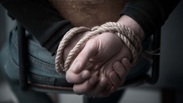 Dos de las tres víctimas fueron identificadas como menores de edad al momento del traslado.