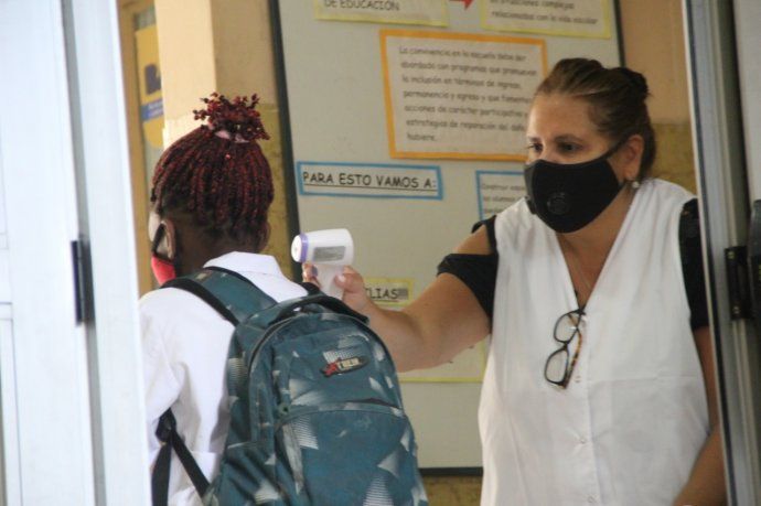 El ciclo lectivo 2021 comenzó a desarrollarse hoy en la Argentina con un esquema de presencialidad cuidada y de manera progresiva por la pandemia de coronavirus﻿