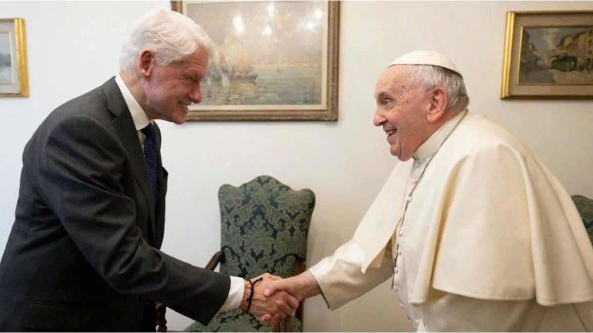 Francis received Bill Clinton at the Vatican