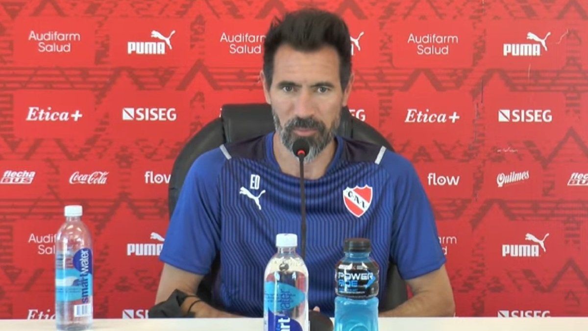 Eduardo Domínguez introduced himself as the new DT of Independiente and spoke of reinforcements