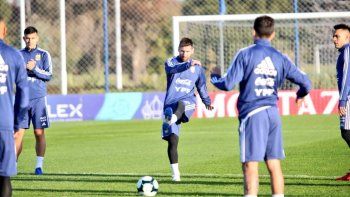 Lionel Messi y la selección argentina volvieron a los entrenamientos en el predio de AFA en Ezeiza.