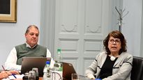 El directorio de la Caja de Profesionales anunció que pagará en dos cuotas las pasividades.