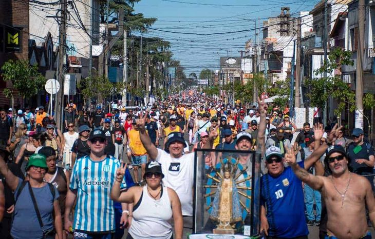 El lema de este año fue “Madre, danos amor para caminar con esperanza”. El lema de este año fue “Madre, danos amor para caminar con esperanza”.