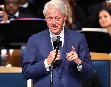 Bill Cilnton y su declaración en el caso Epstein. Bill Cilnton y su declaración en el caso Epstein.