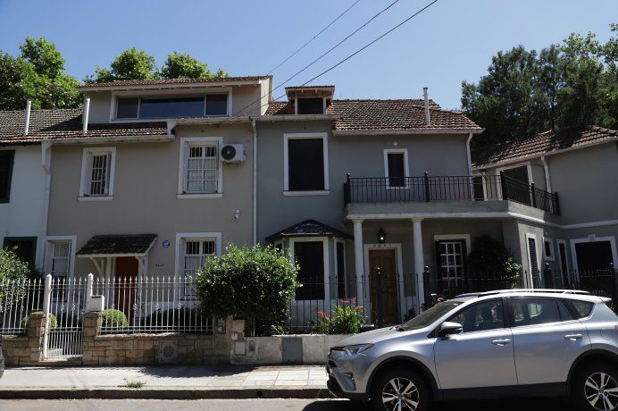 Chalets y casas también forman parte de esta zona Chalets y casas también forman parte de esta zona