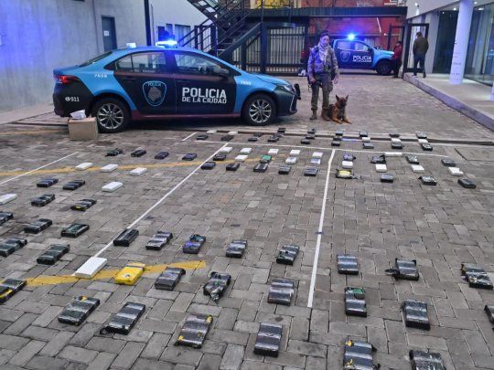 policía de la Ciudad.jpg
