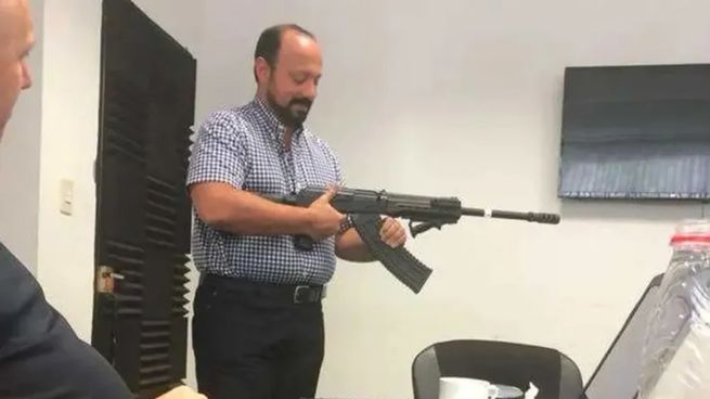 En 2024, Diego Hernán Dirisio, fue detenido en Córdoba acusado de proveer de armas al Comando Vermelho.