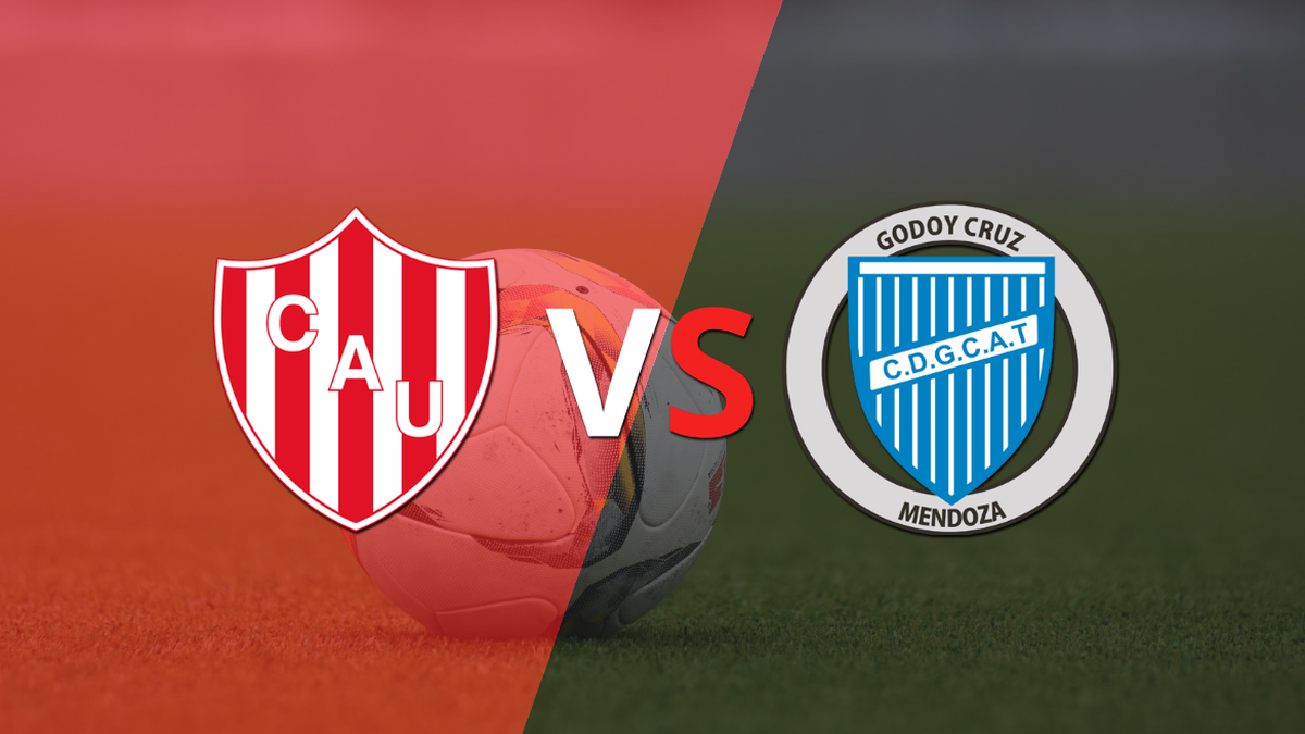 The game between Unión and Godoy Cruz begins at the Avenida stadium The game between Unión and Godoy Cruz begins at the Avenida stadium