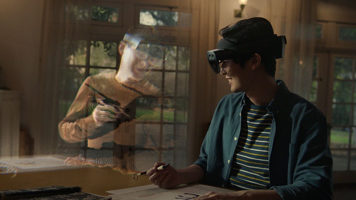 Reuniones virtuales con hologramas, el futuro según Microsoft