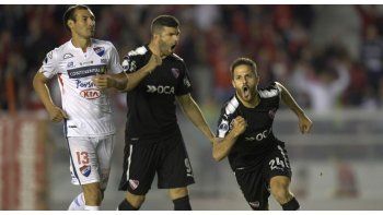 Gigliotti y Martínez, los goleadores en la noche de Avellaneda.