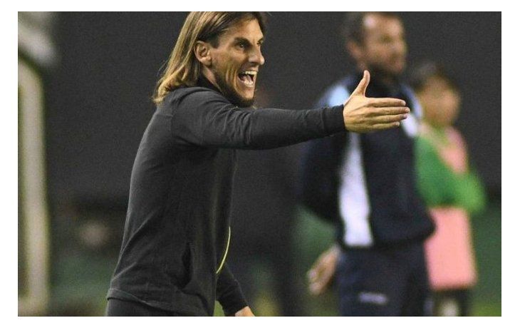 Tras una reunión que mantuvo hoy con el manager de Racing, Diego Milito,&nbsp; Sebastián Beccacece se convirtió en el nuevo entrenador de Racing.